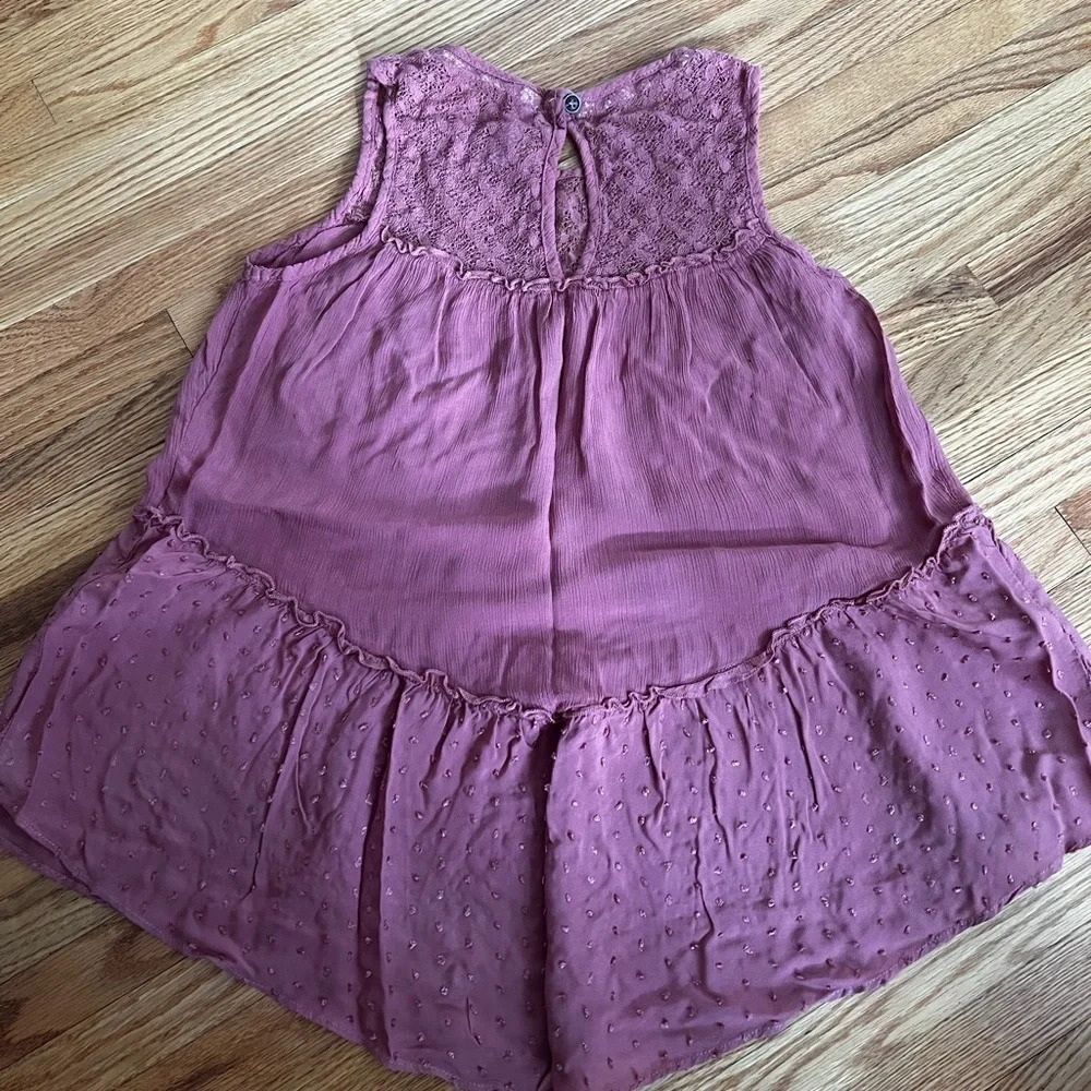 Xhilaration light weight tank - Picture 4 of 5